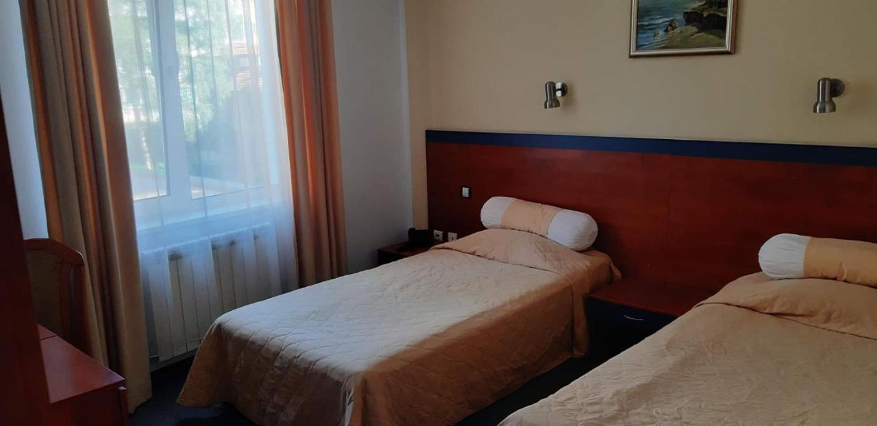 Hotel Latinka Sofia Zewnętrze zdjęcie